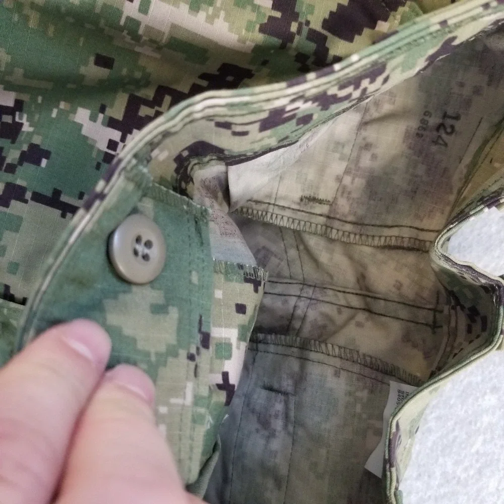 Small Short US Navy Pants Mens‎ NWU Type III Green AOR2 Cargo Camouflage Seals